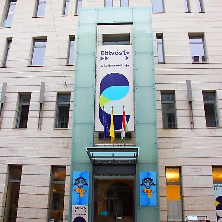 Oktogon Cozy Terrace بودابست