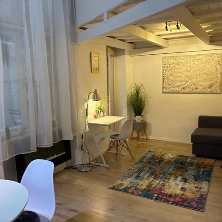 דירה Oktogon Cozy Terrace בודפשט